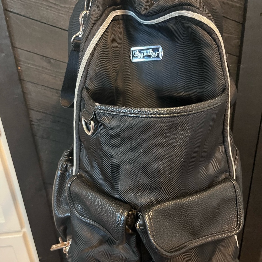 Itzy Ritzy Boss Plus Large Diaper Bag Backpack